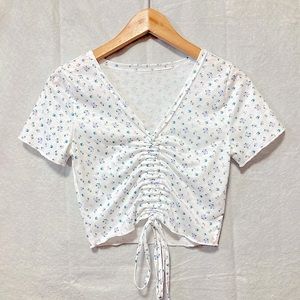 CUTE FLOWER CROP TOP